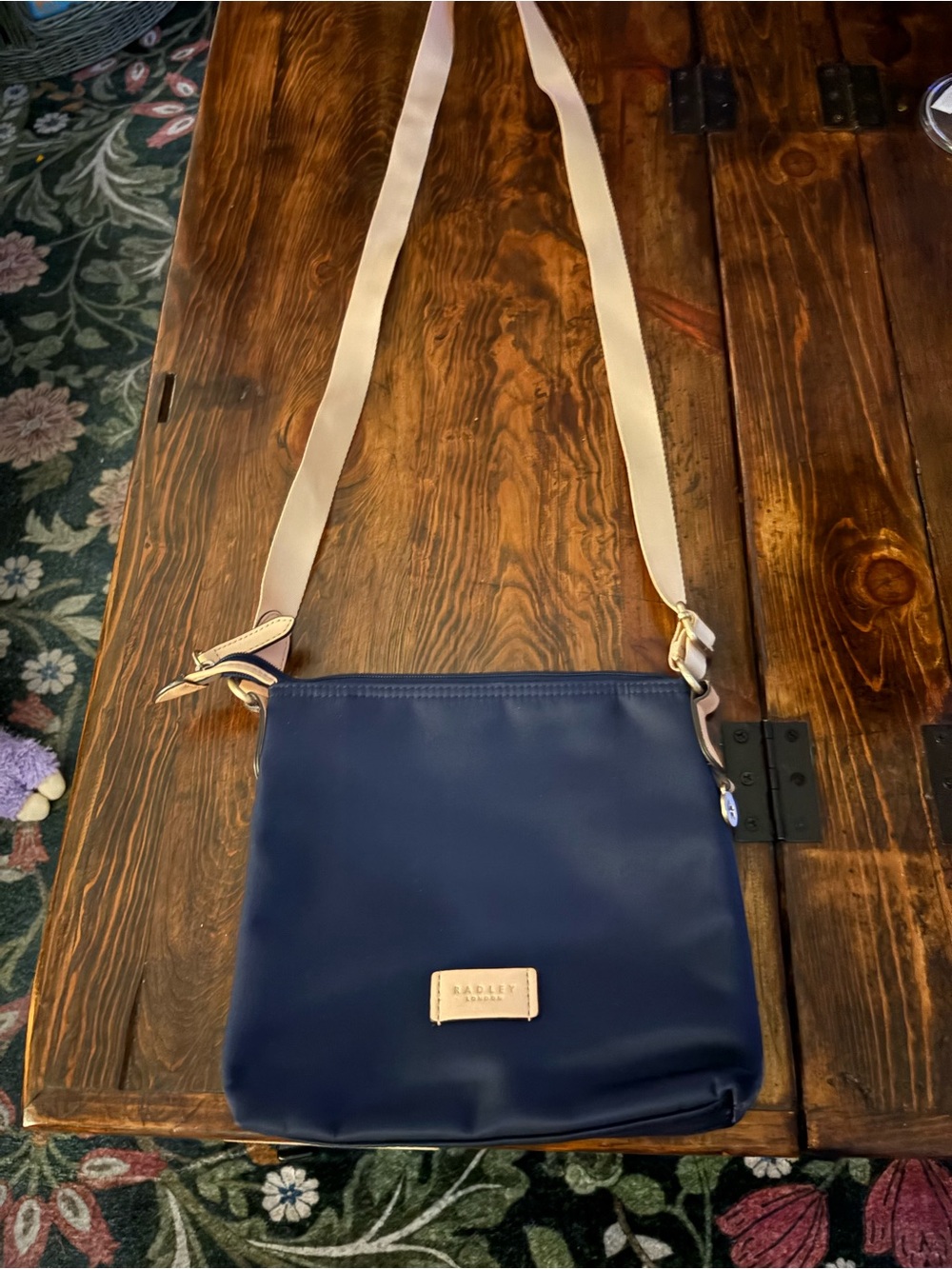 RADLEY LONDON Navy Crossbody with Cream Strap